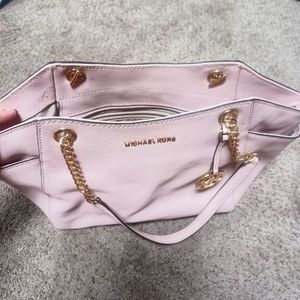 MICHAEL KORS CHARLOTTE LARGE ZIP TOTE BAG IN POWDER PINK